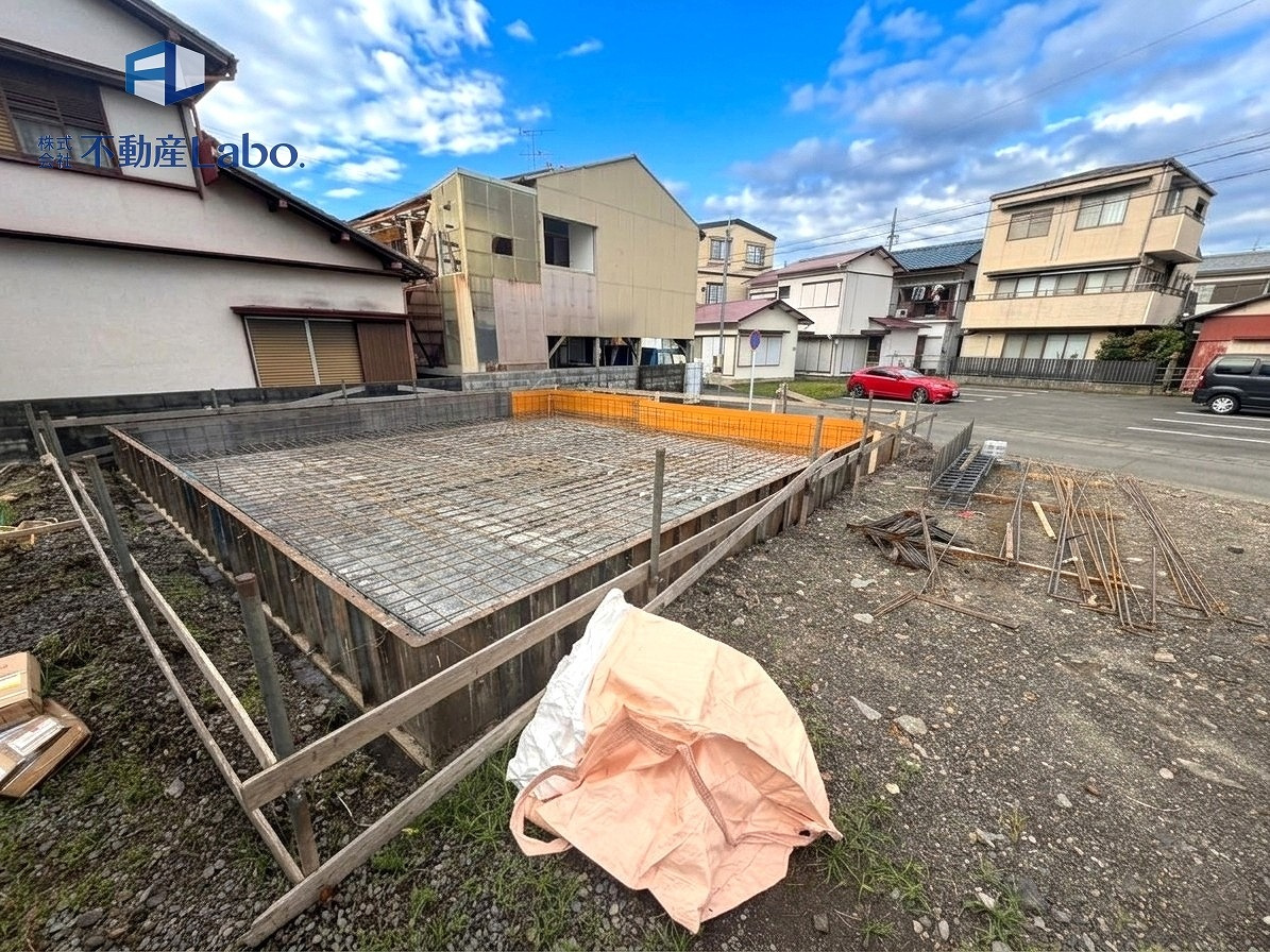 駿河区鎌田12期　全3棟の外観