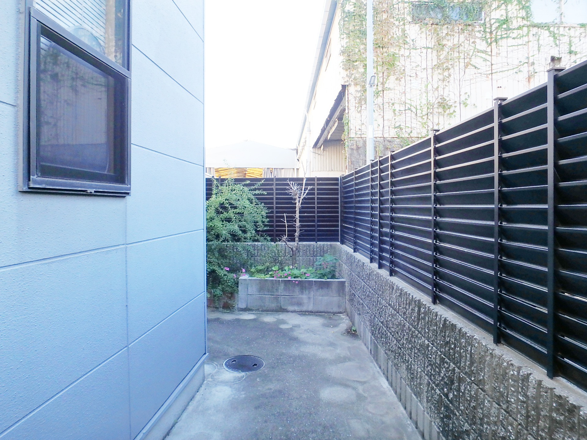 西宮市津門川町戸建の庭