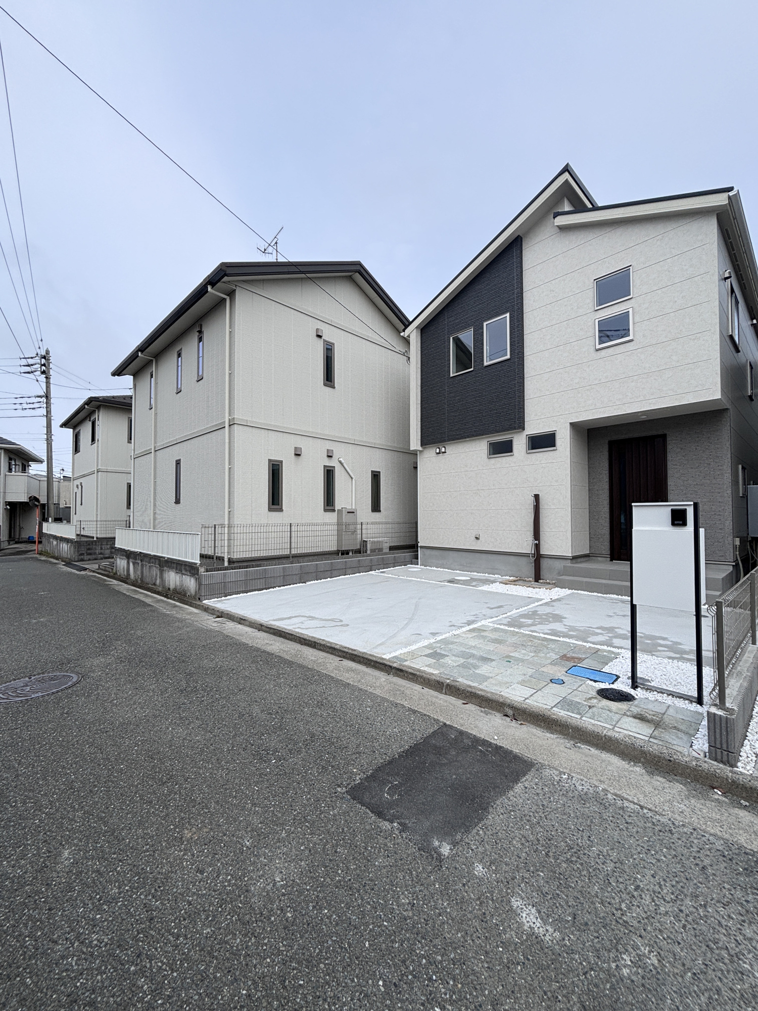 茅ケ崎市東海岸南6丁目　新築戸建　全３棟の外観