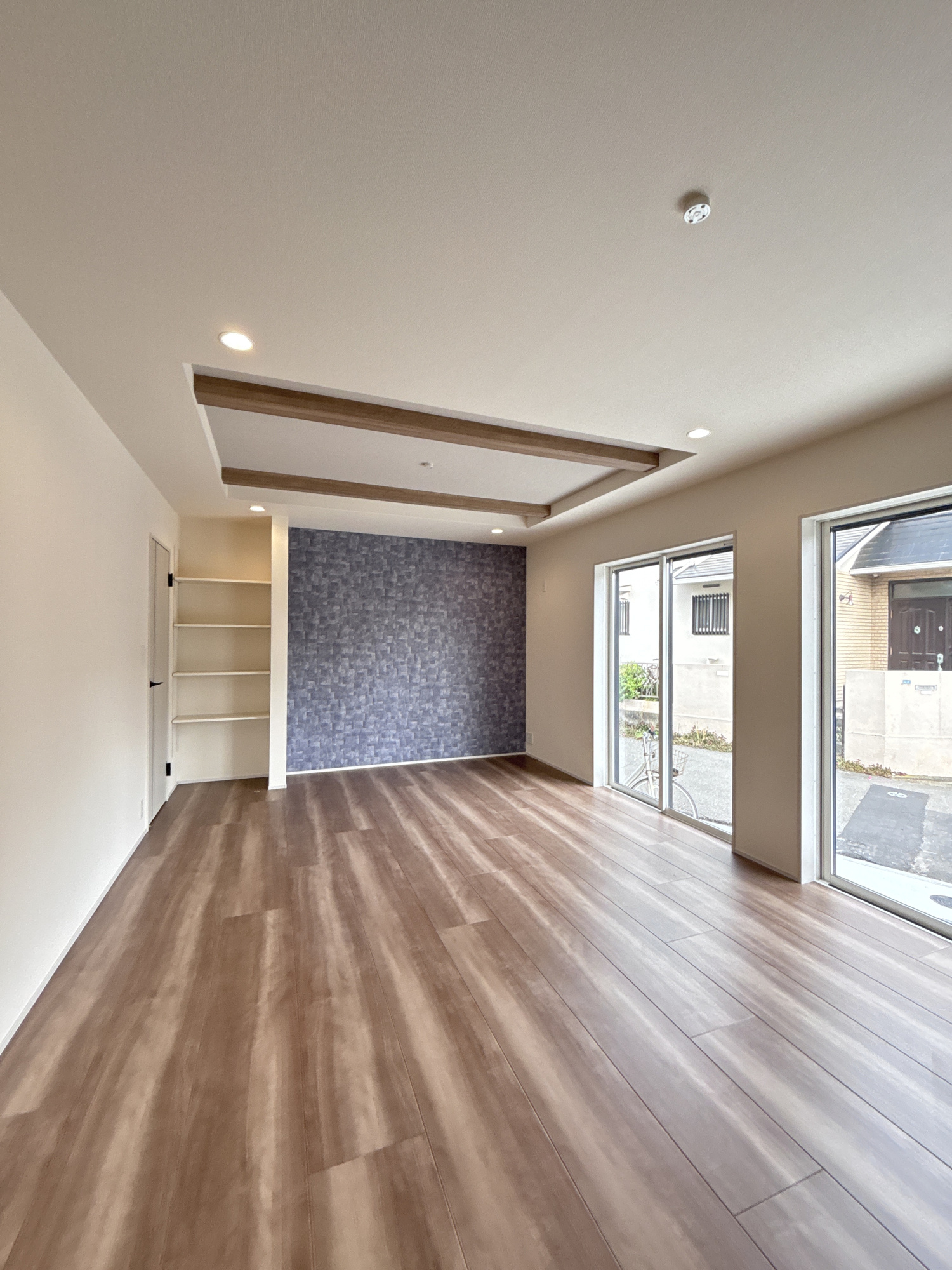 茅ケ崎市東海岸南6丁目　新築戸建　全３棟の居間・リビング