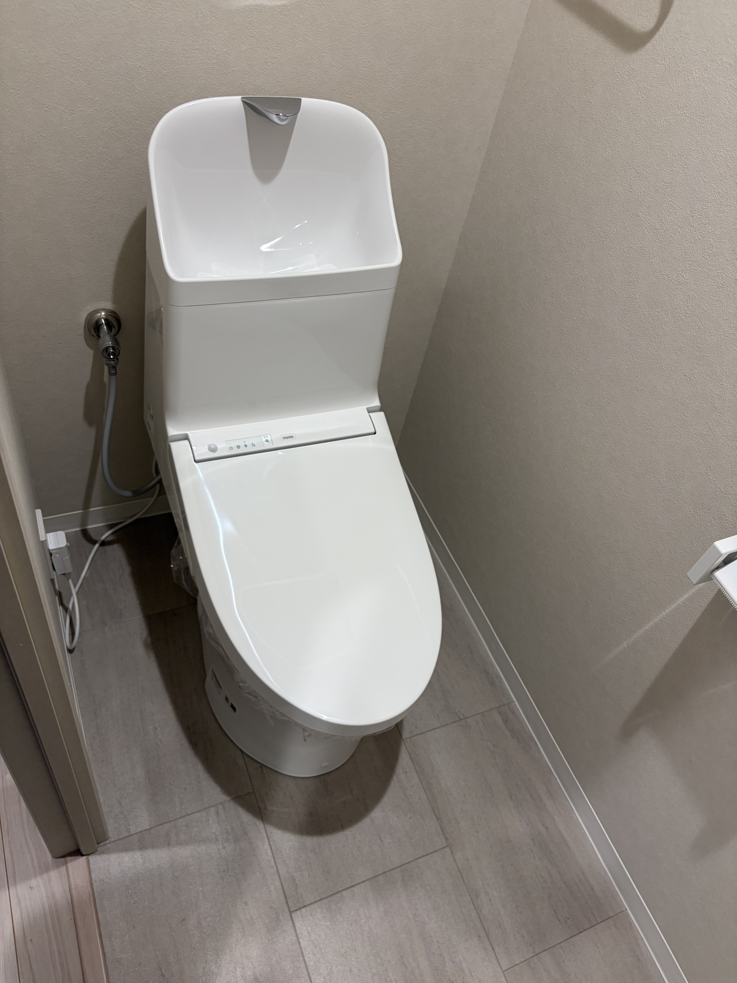 ダイアパレスアポロシティ21高砂参番館のトイレ|落ち着いた内装で、リラックスできるトイレ空間