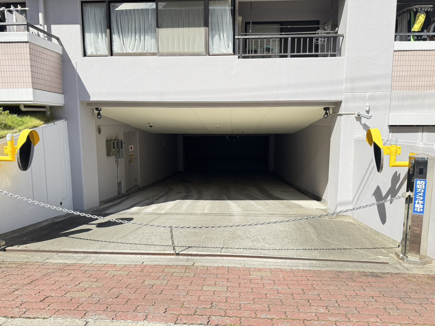 野村ステイツ六甲道の駐車場