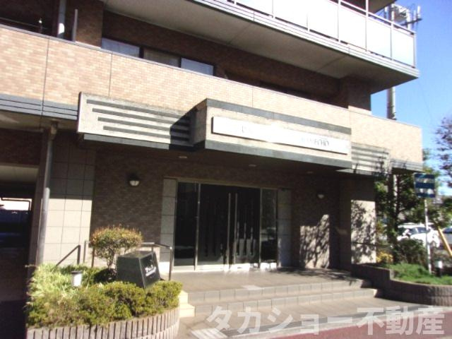 ディナスティーア千葉要町のエントランス|清潔なエントランスです