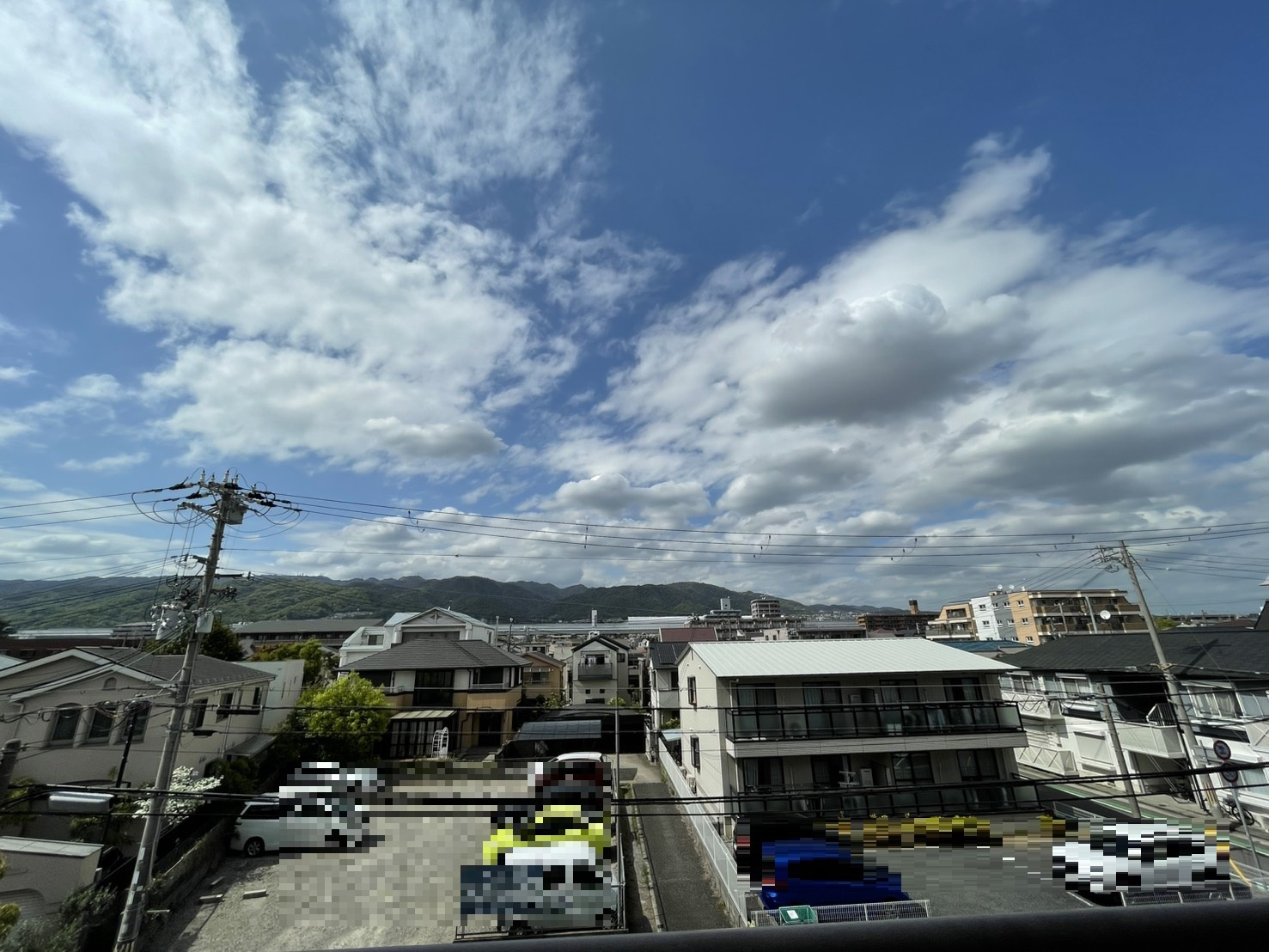 芦屋伊勢町ハウスの展望|北側バルコニーから北方向の景色を臨む
