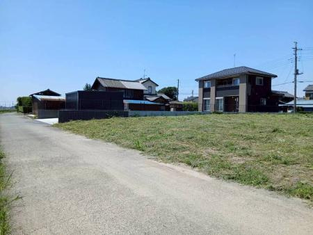 熊谷市西城　前面道路