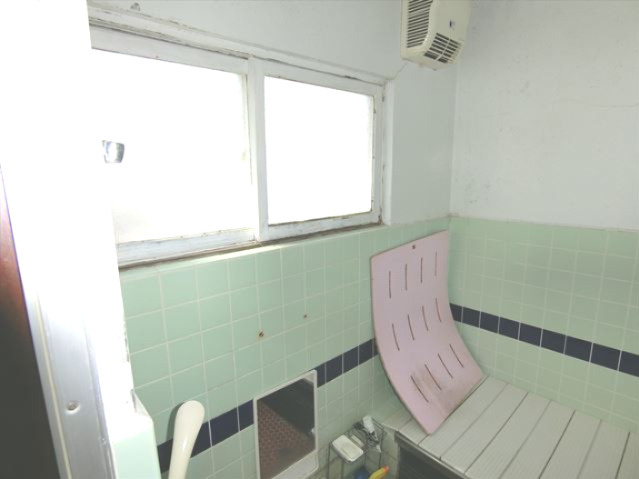 伊達市末永町125-34　中古住宅の浴室