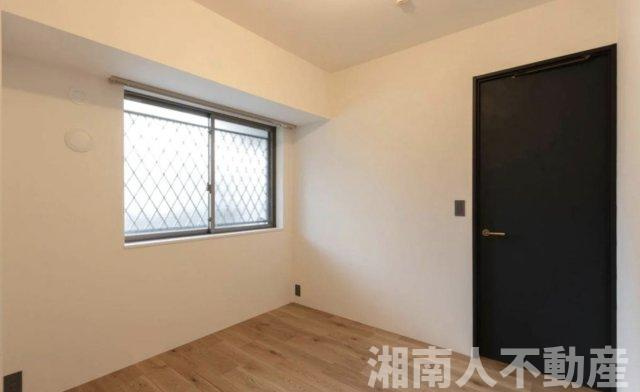 ◆内装がオシャレ！　クリオ茅ヶ崎柳島海岸の洋室|個人の部屋や寝室として使える洋室です