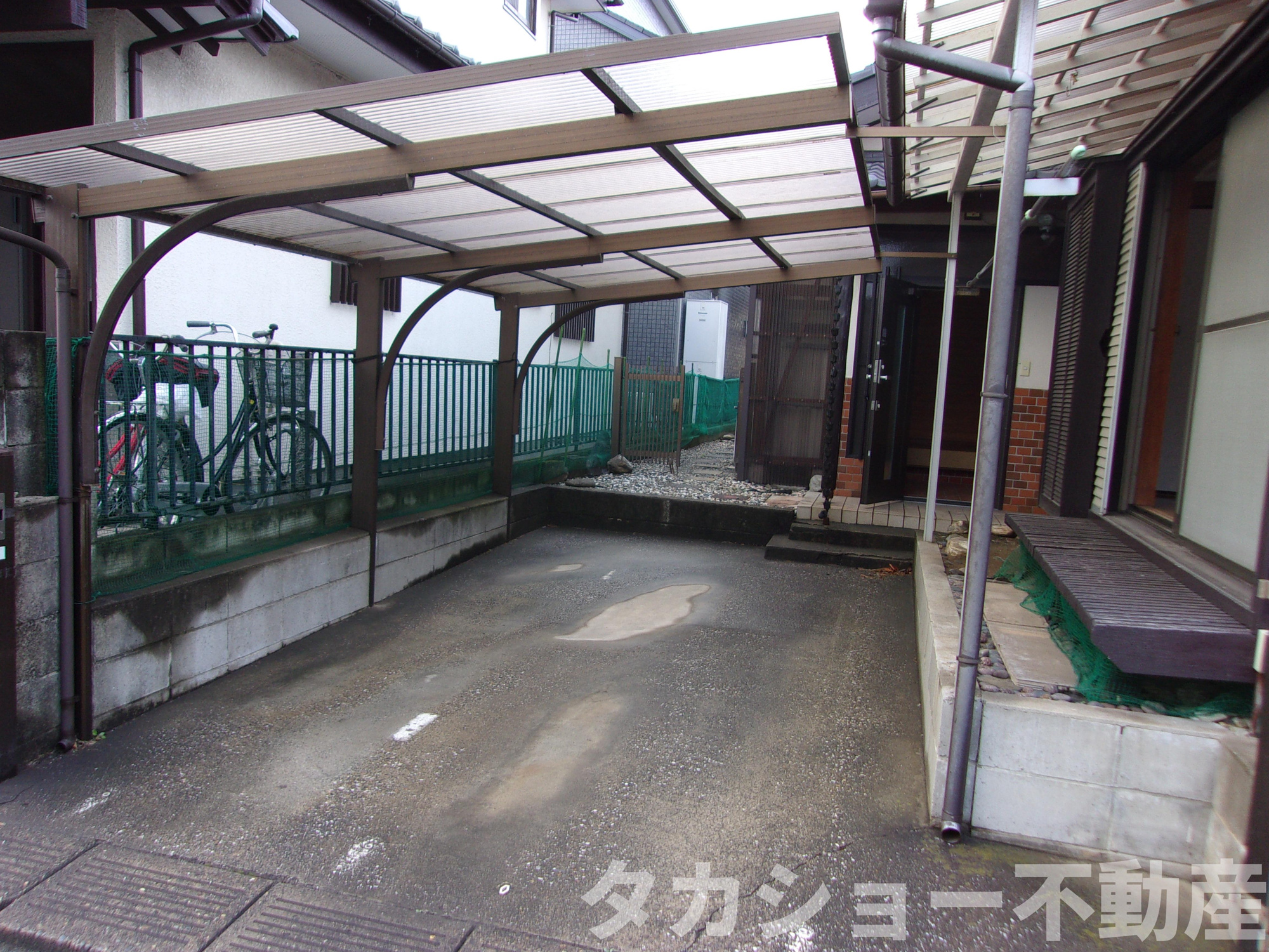 市原市君塚2丁目　中古戸建（平屋）の駐車場|駐車場です