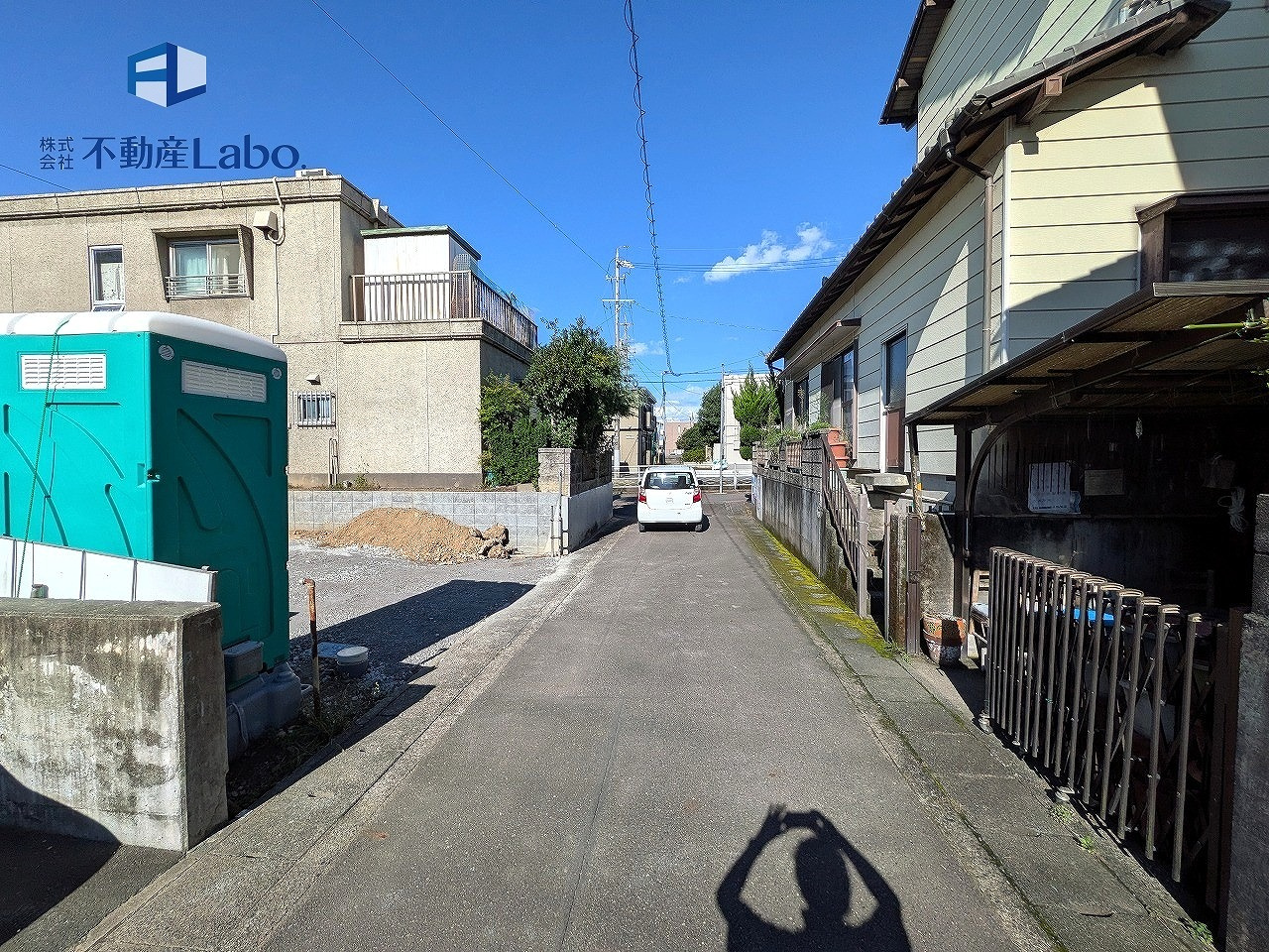 清水区草薙一丁目4期　全1棟の前面道路含む現地写真