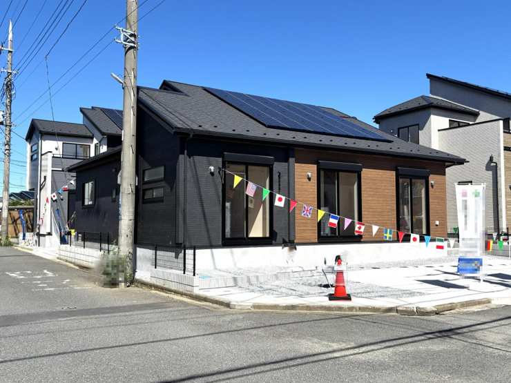 幸手市緑台1丁目　2号棟　外観