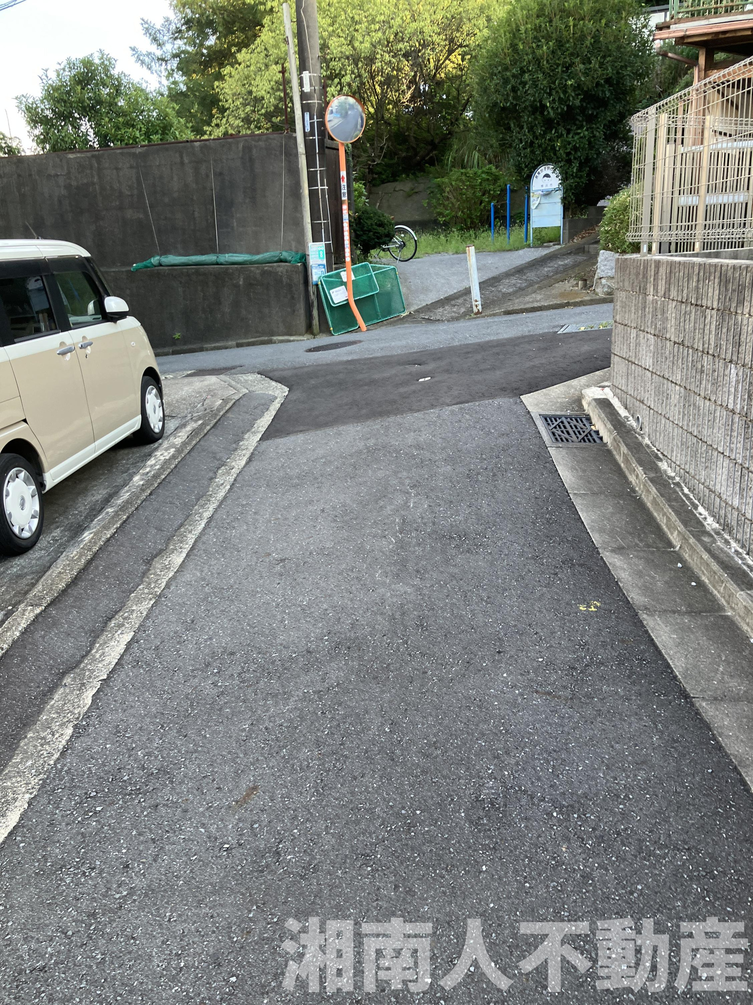 横浜市栄区長尾台町３６２－１，７売地の周辺