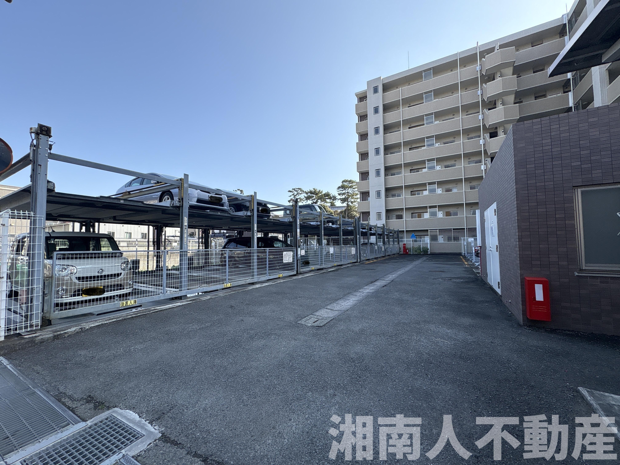 グラン・コート湘南茅ヶ崎の駐車場