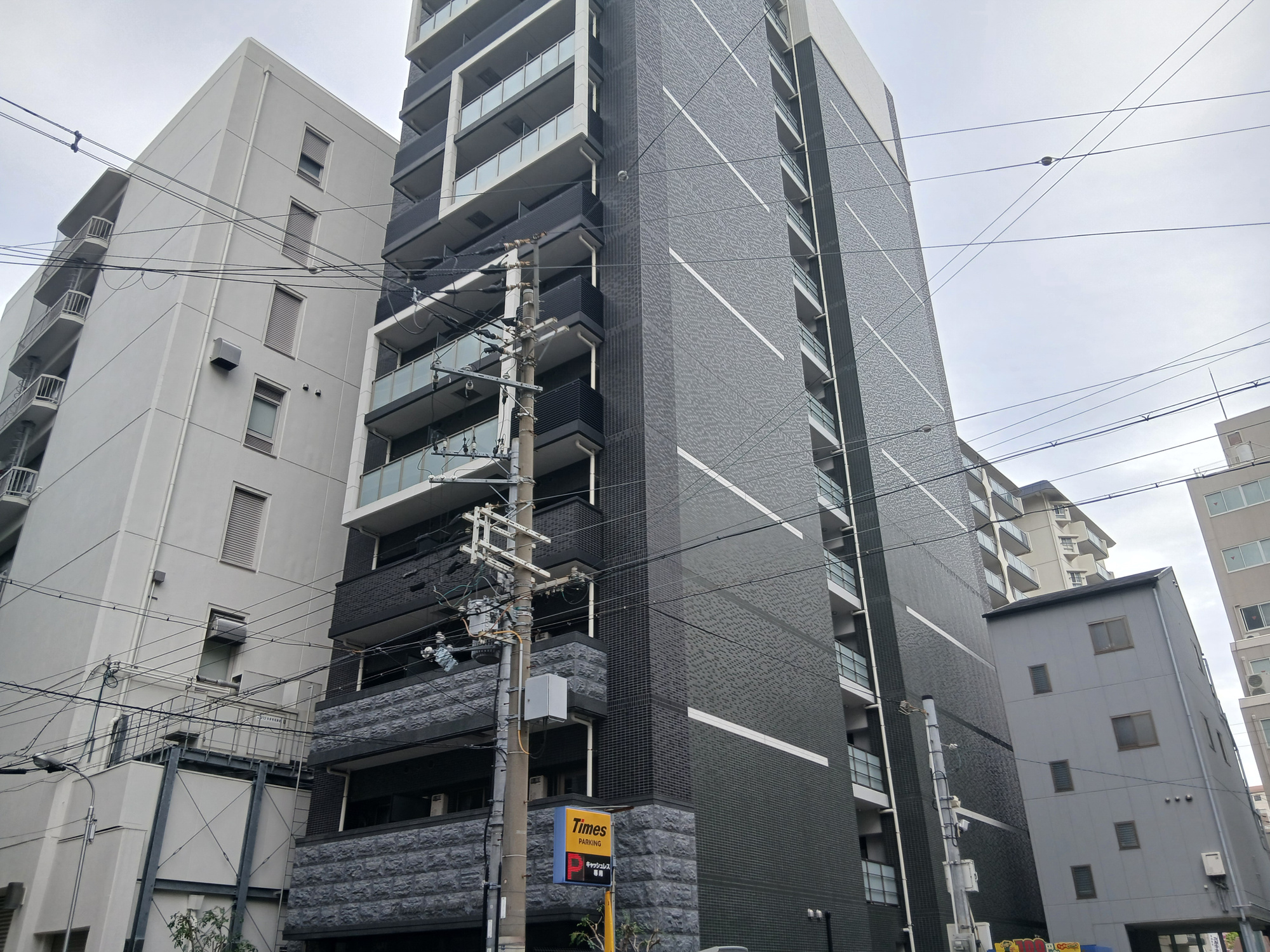 プレサンス新町ウィズジョイの外観