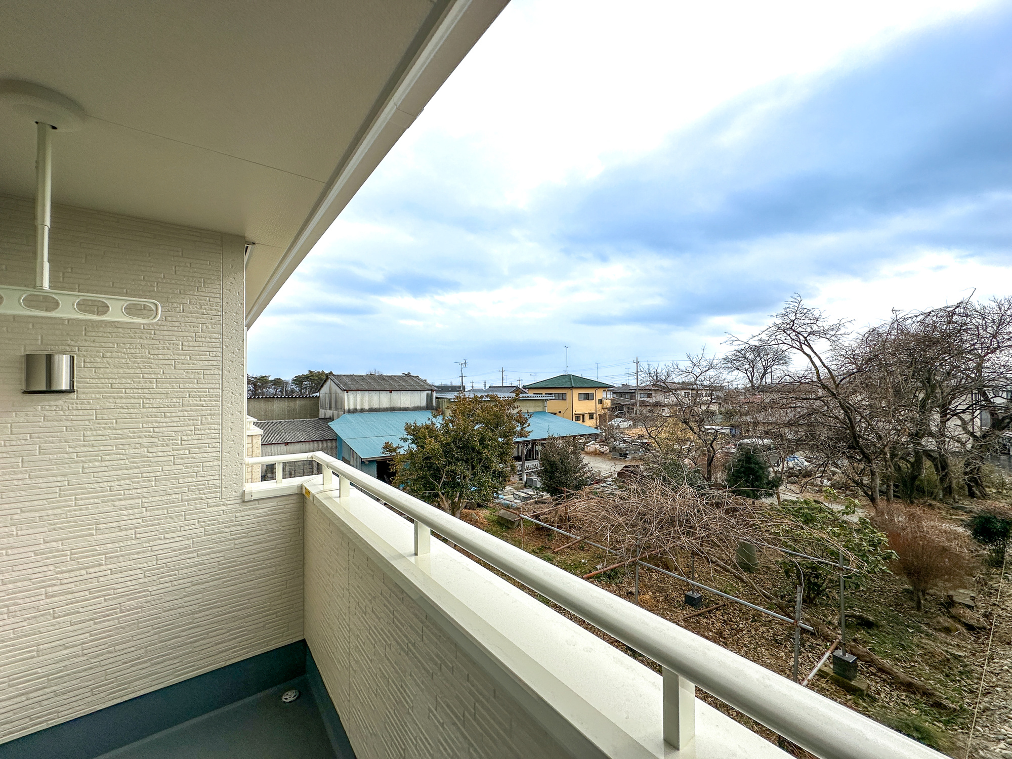 那須塩原市並木町の新築一戸建の展望|隣地との距離が確保されているので開放感のある眺望♪