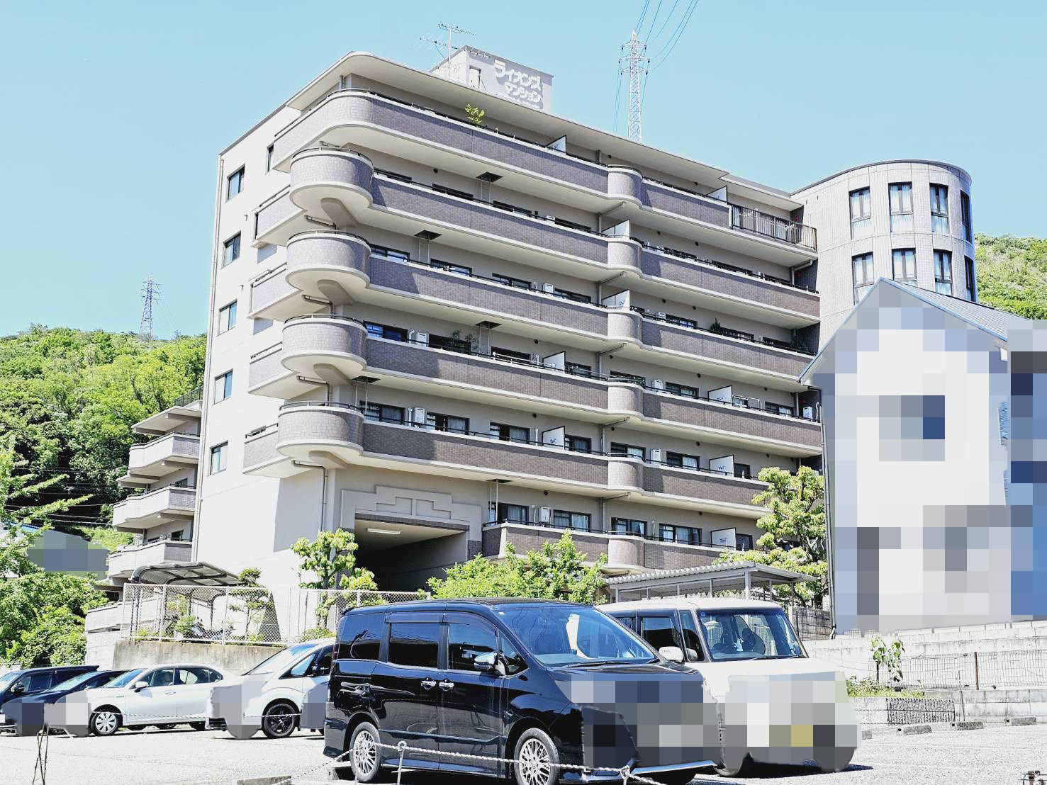 ライオンズマンション須磨妙法寺の外観|■妙法寺駅から三宮駅まで電車約17分。板宿駅・長田駅・新長田駅へもバス便有