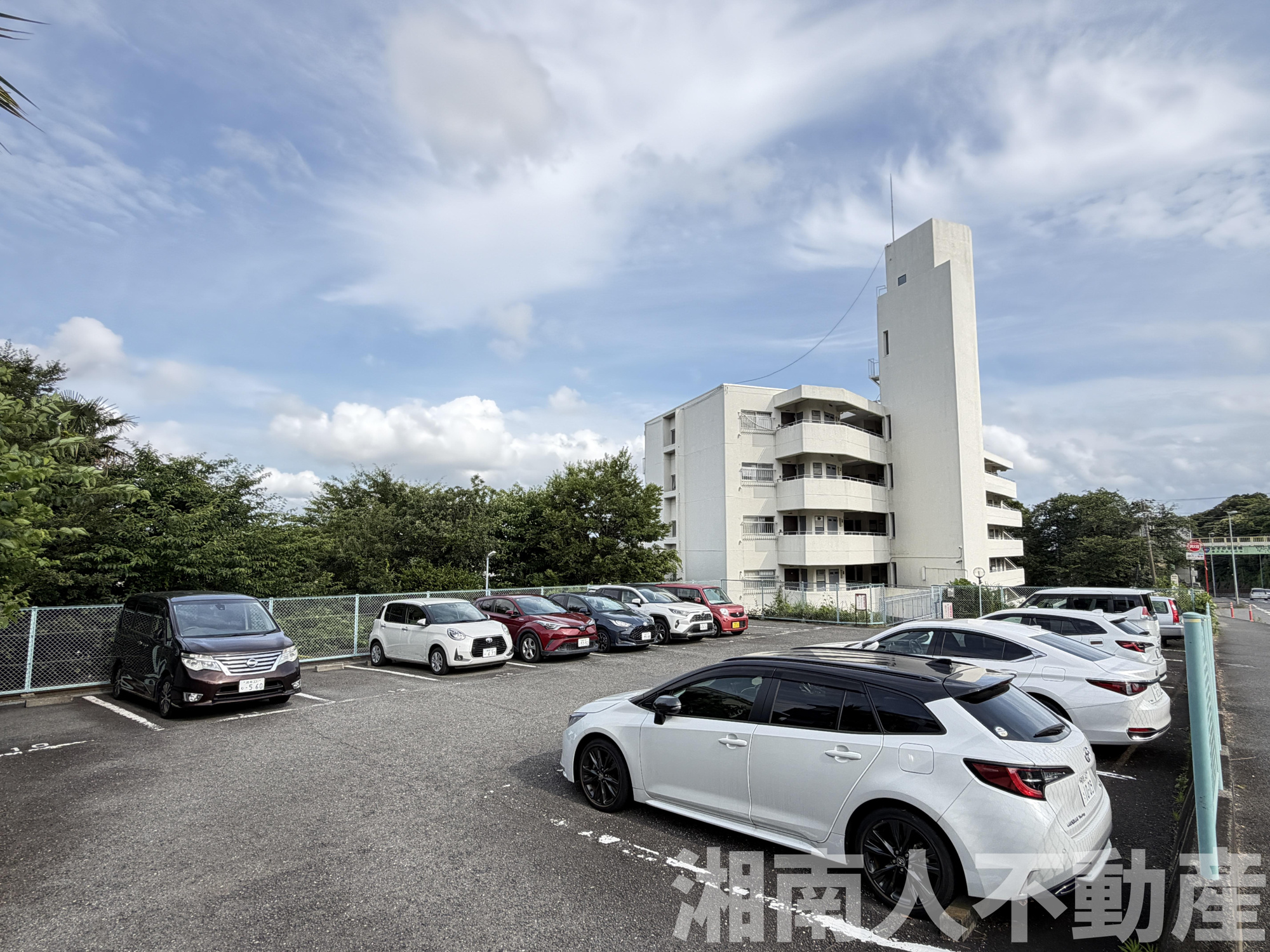 ドルミ藤沢D棟の駐車場|駐車場の用意があります