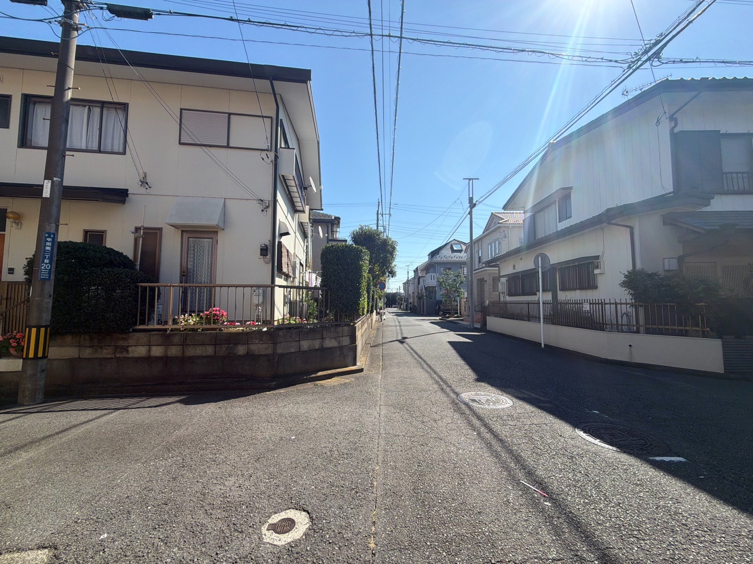 ☆横浜市泉区中田南2丁目 中古戸建て/積水ハウス施工/軽量鉄骨の前面道路含む現地写真