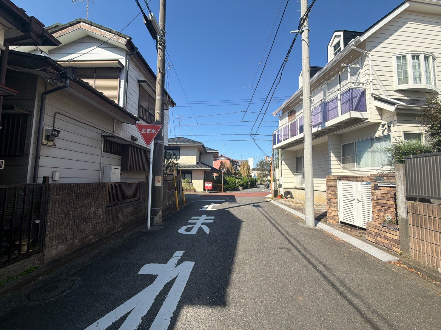 ☆横浜市泉区中田南2丁目 中古戸建て/積水ハウス施工/軽量鉄骨の前面道路含む現地写真