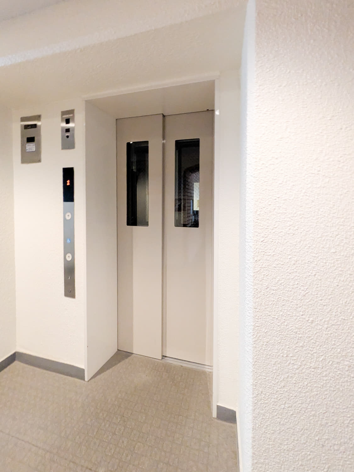 ファミール芦屋伊勢町のその他共用部分|エレベーター