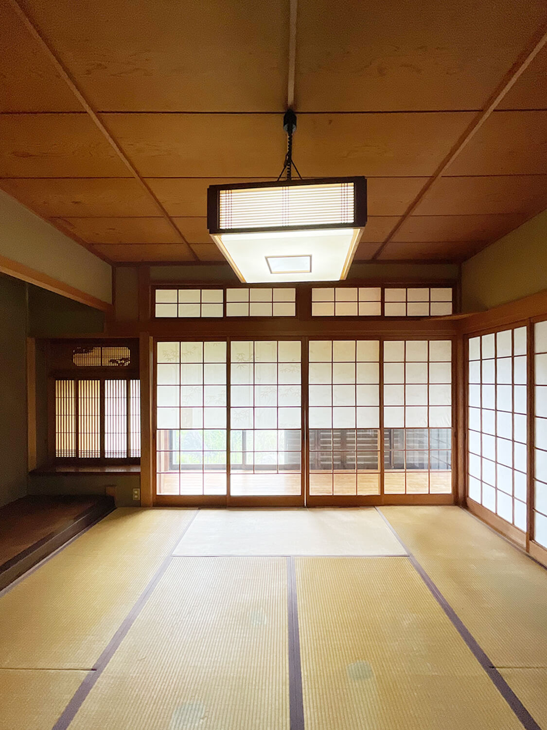 菅の台7丁目中古戸建の和室|1階東側6帖和室