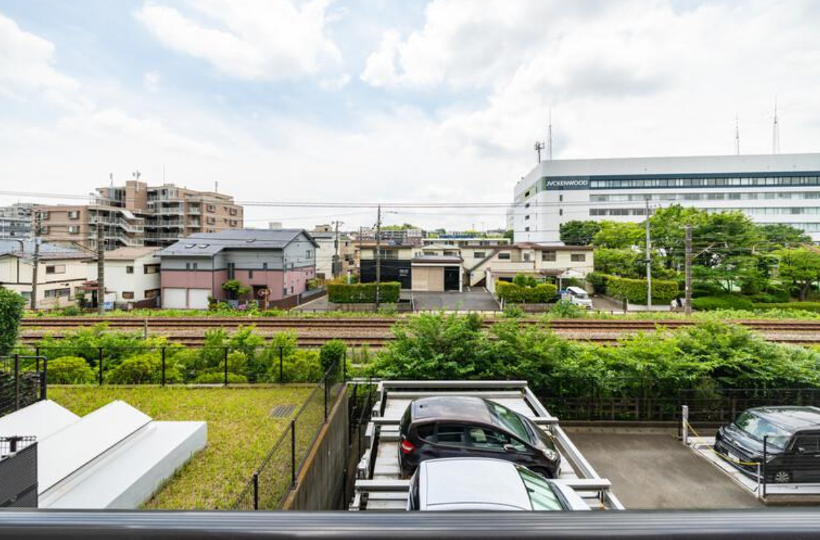 クレストフォルム横浜鴨居壱番館【仲介手数料半額】の展望