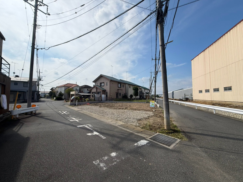 北側道路　幅員5.0ｍ/東側道路　幅員5.8ｍ