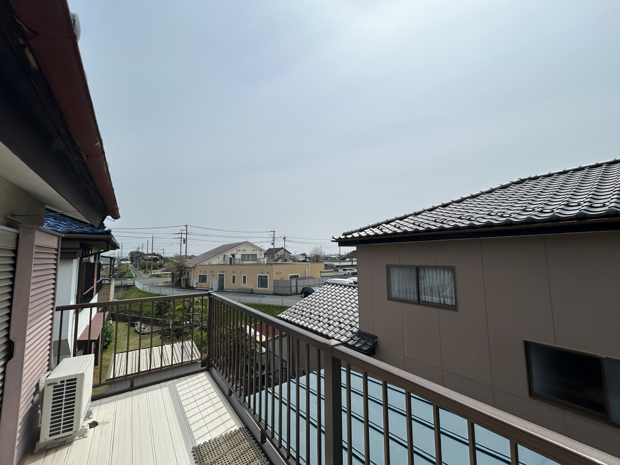前橋市六供町３丁目　中古住宅の展望|隣地との距離が確保されているので開放感のある眺望♪