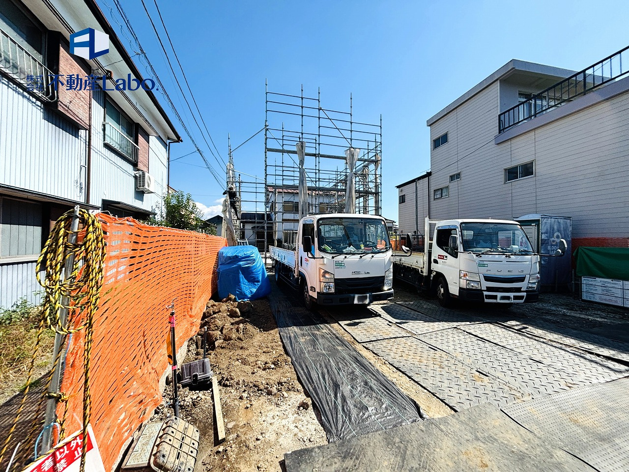 ブルーミングガーデン　富士宮市宝町　全1棟の外観|前面道路幅員6.2ｍ以上♪
駐車もスムーズにできるストレスフリーな道路♪
