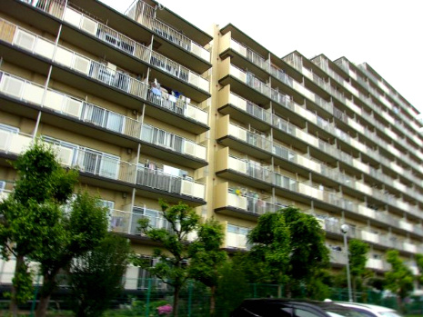ハイラーク千葉の外観