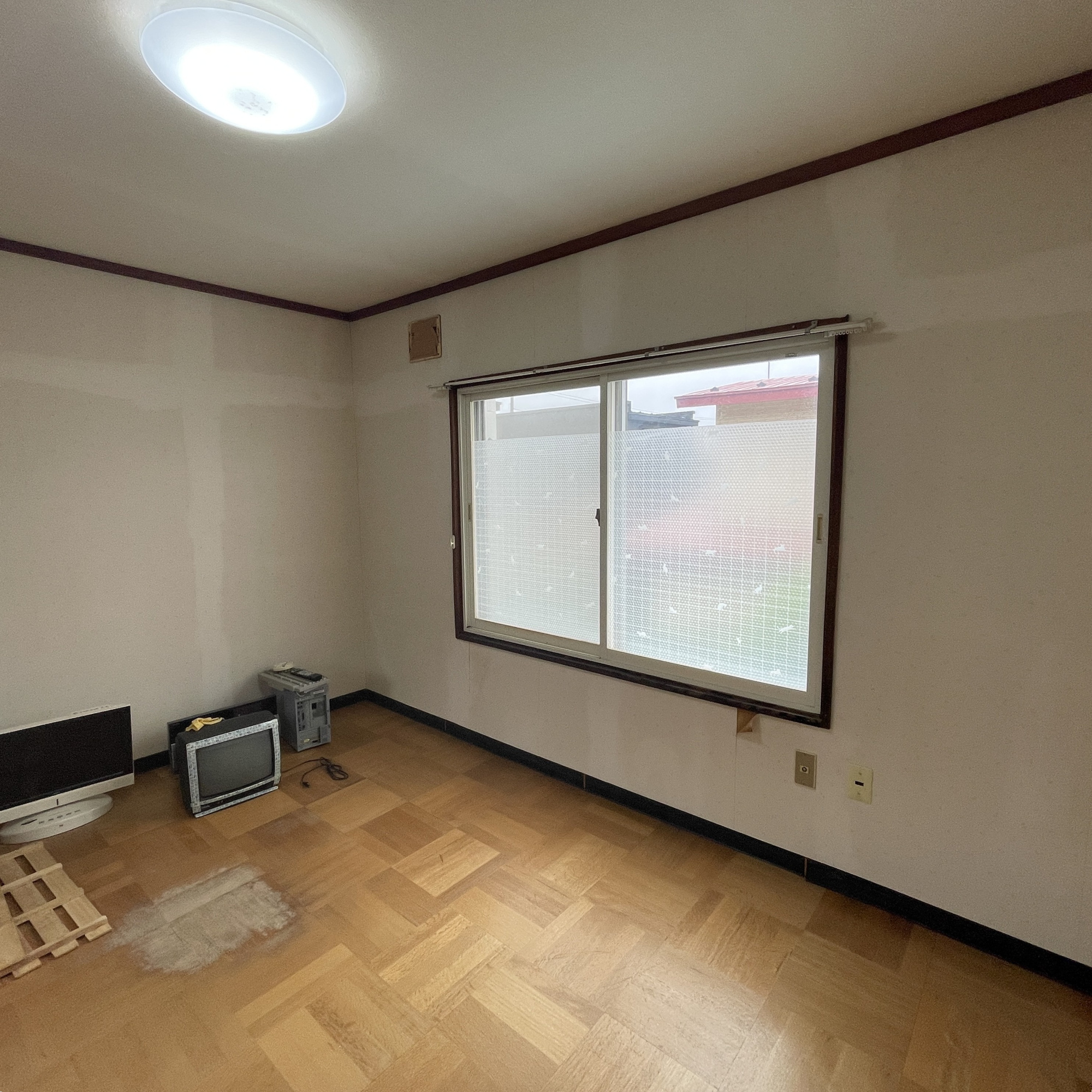 登別市常盤町5丁目29-2　中古住宅の洋室|2階