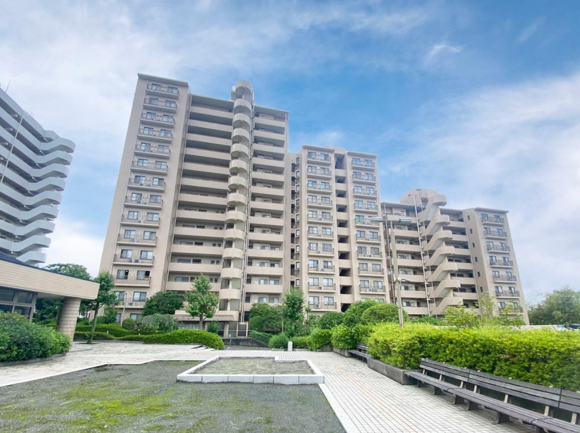 ウエストエミナンス【仲介手数料無料】の外観