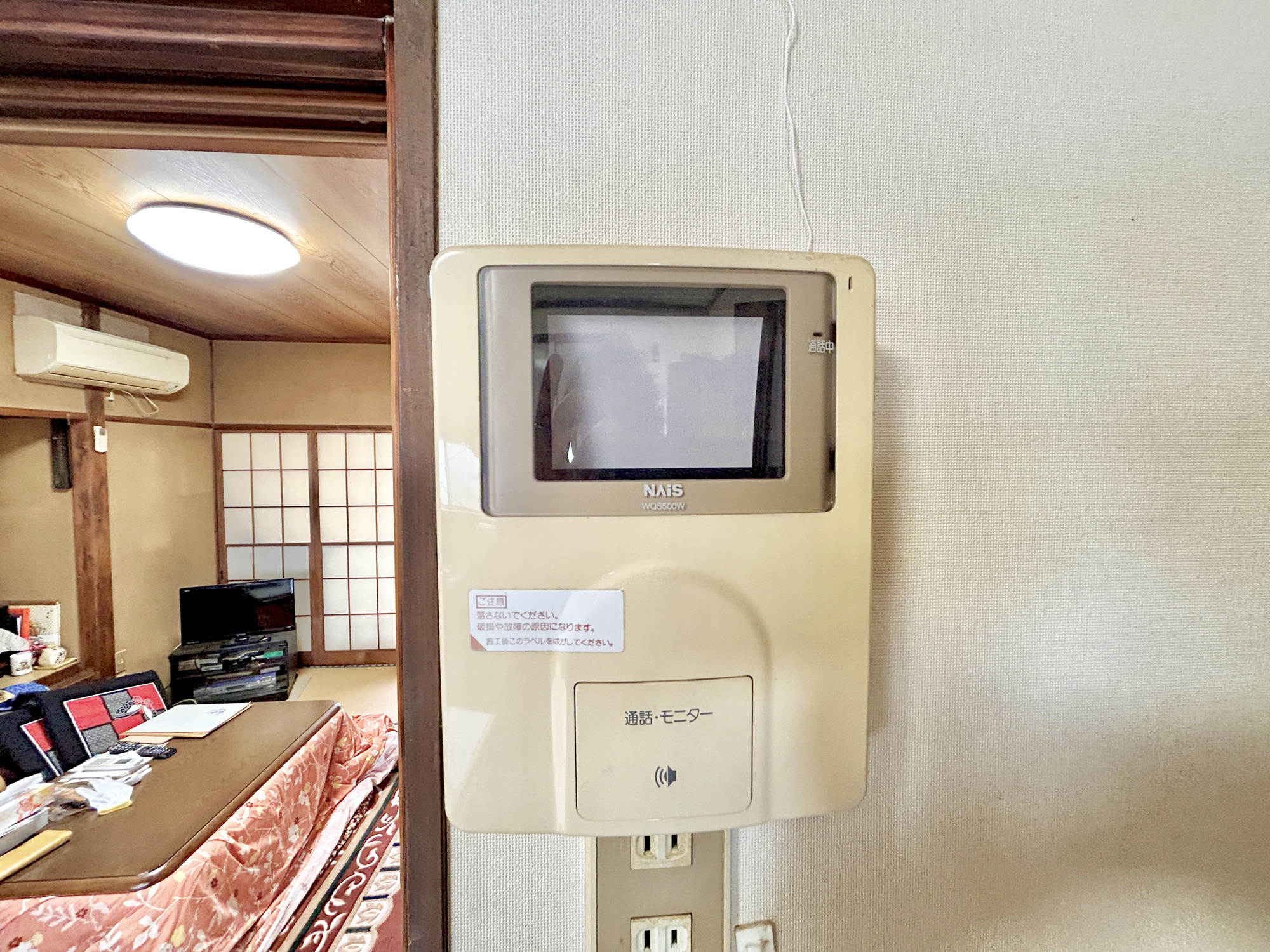 前橋市下新田町　中古戸建のセキュリティ|録画機能付きのインターフォンモニター♪カラーモニターフォンなので夜間もはっきり写ります♪						
						
