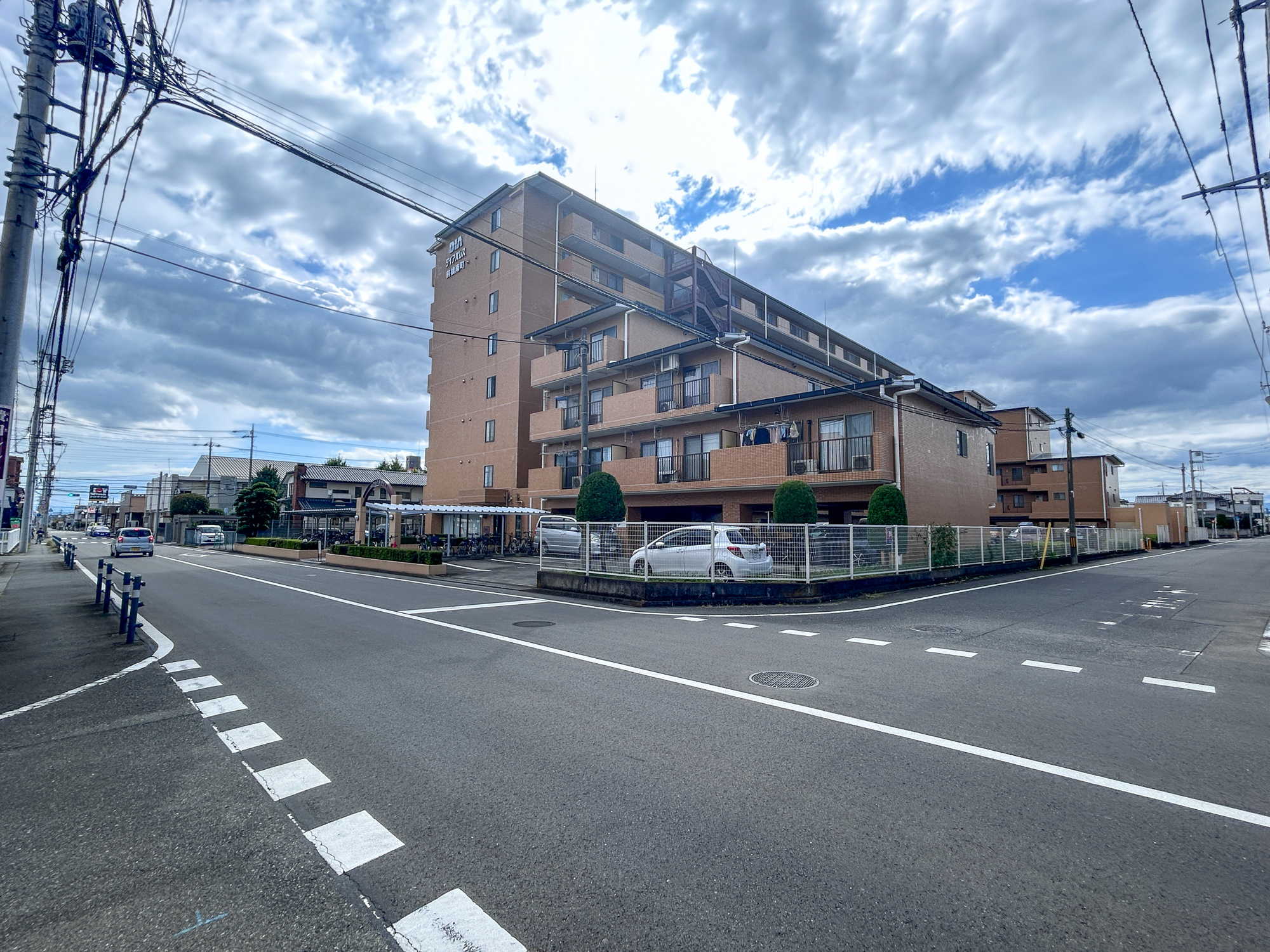 ダイアパレス前橋　中古マンションの周辺|閑静な住宅地で子育て家族にピッタリ。毎日のお散歩も快適な緑に恵まれたエリアで、自然に包まれた穏やかな暮らしを実現するための、ゆとりある住環境が整っています。

