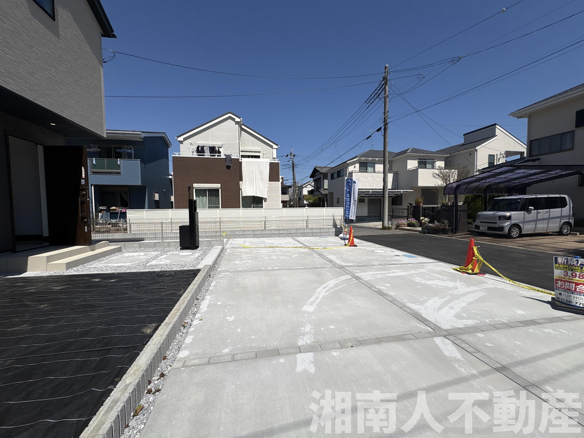 平塚市山下1丁目　新築戸建　全2棟の駐車場|駐車スペースもあります