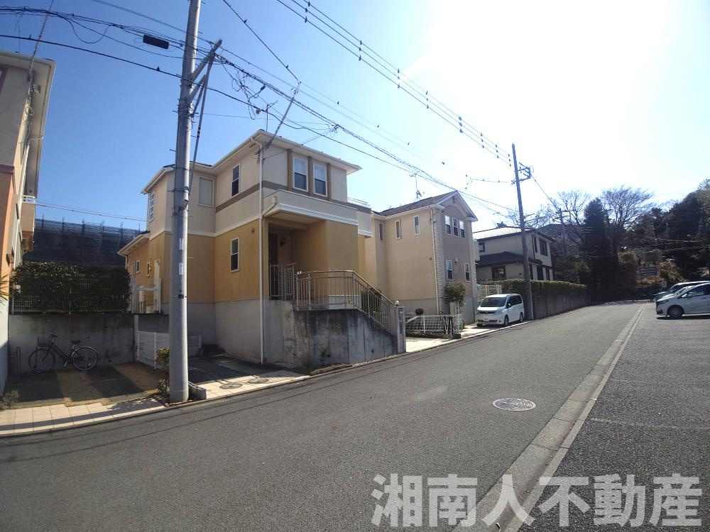茅ヶ崎市みずき2丁目　中古戸建の前面道路含む現地写真|前面道路含む現地写真です