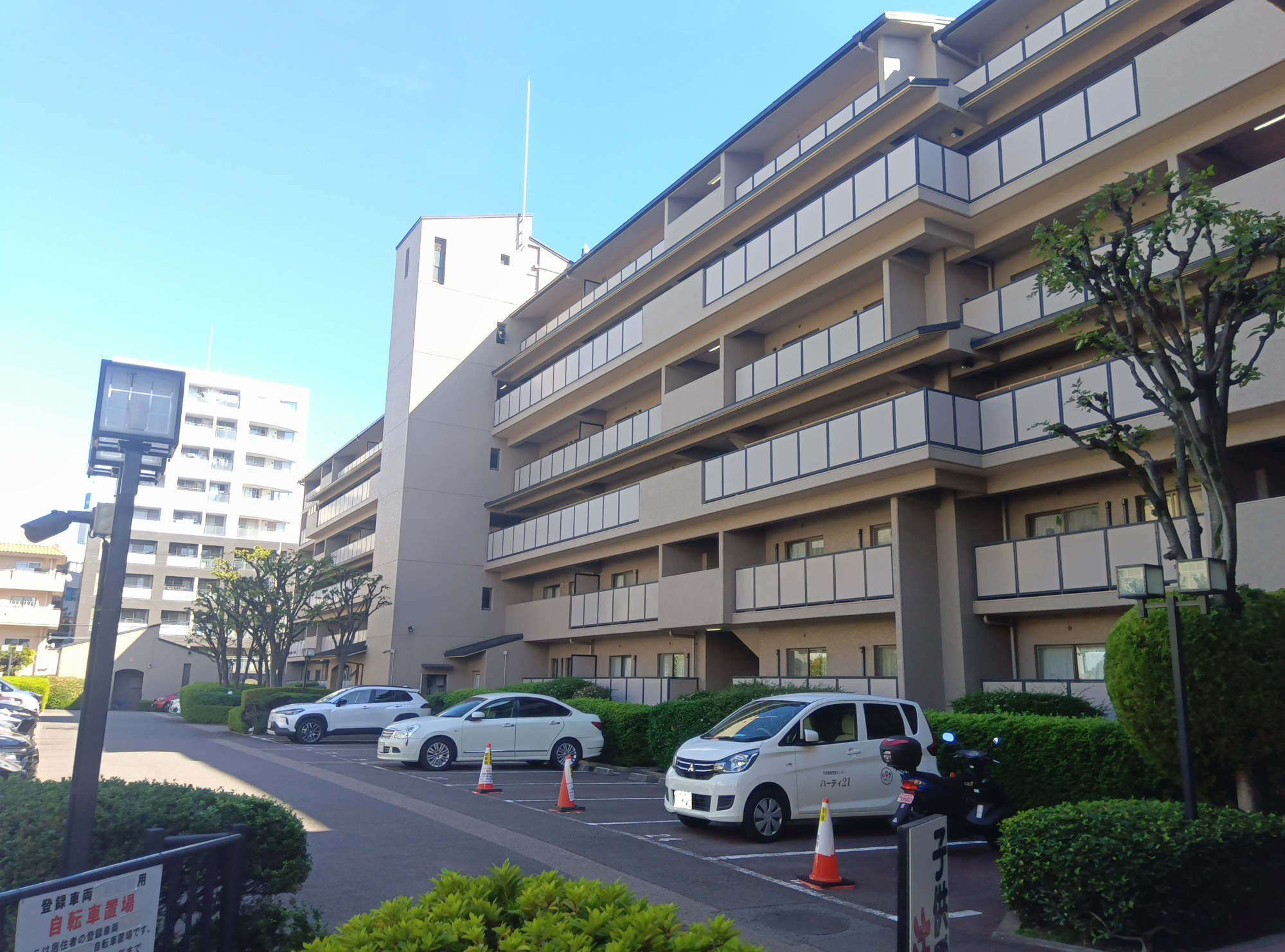塚口ネオコーポラスの外観|北側の外観