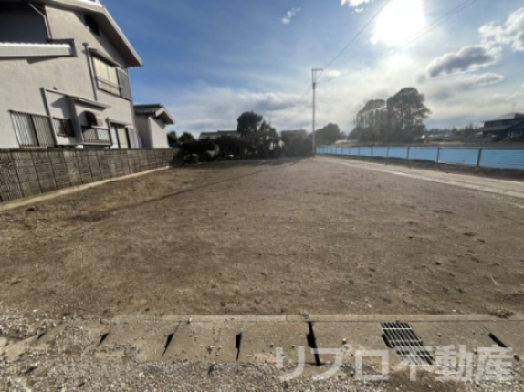 野田市目吹土地の外観|215㎡の畑になります。要農地転用許可申請な土地ですが、資材置き場でいかがでしょうか♪