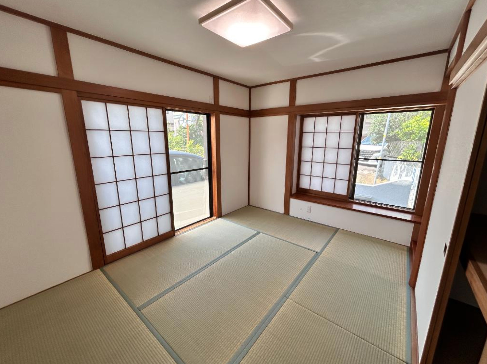 横浜市旭区中白根4丁目 中古戸建て【仲介手数料無料】