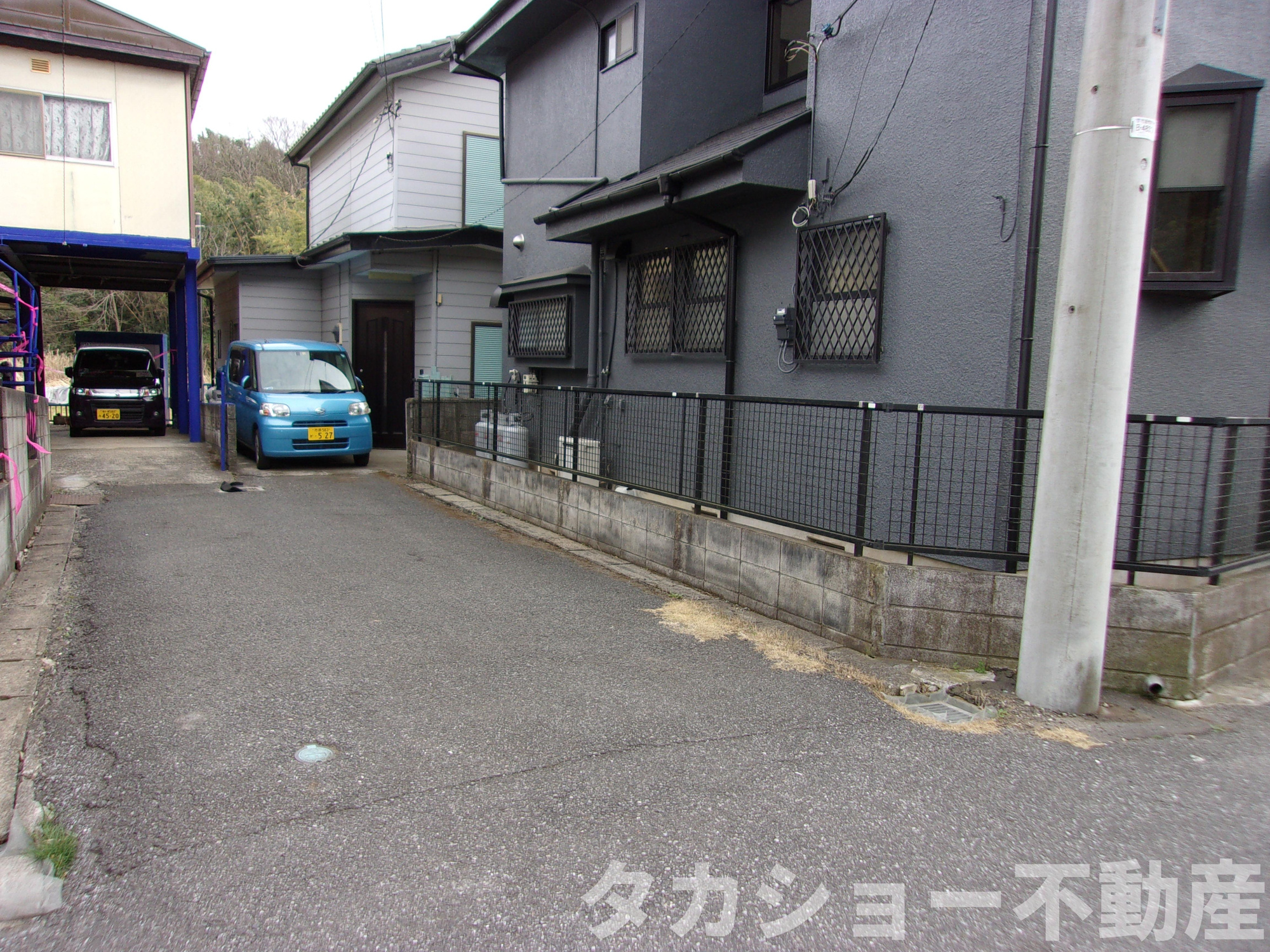 市原市門前2丁目　中古戸建の前面道路含む現地写真|前面道路含む現地写真です