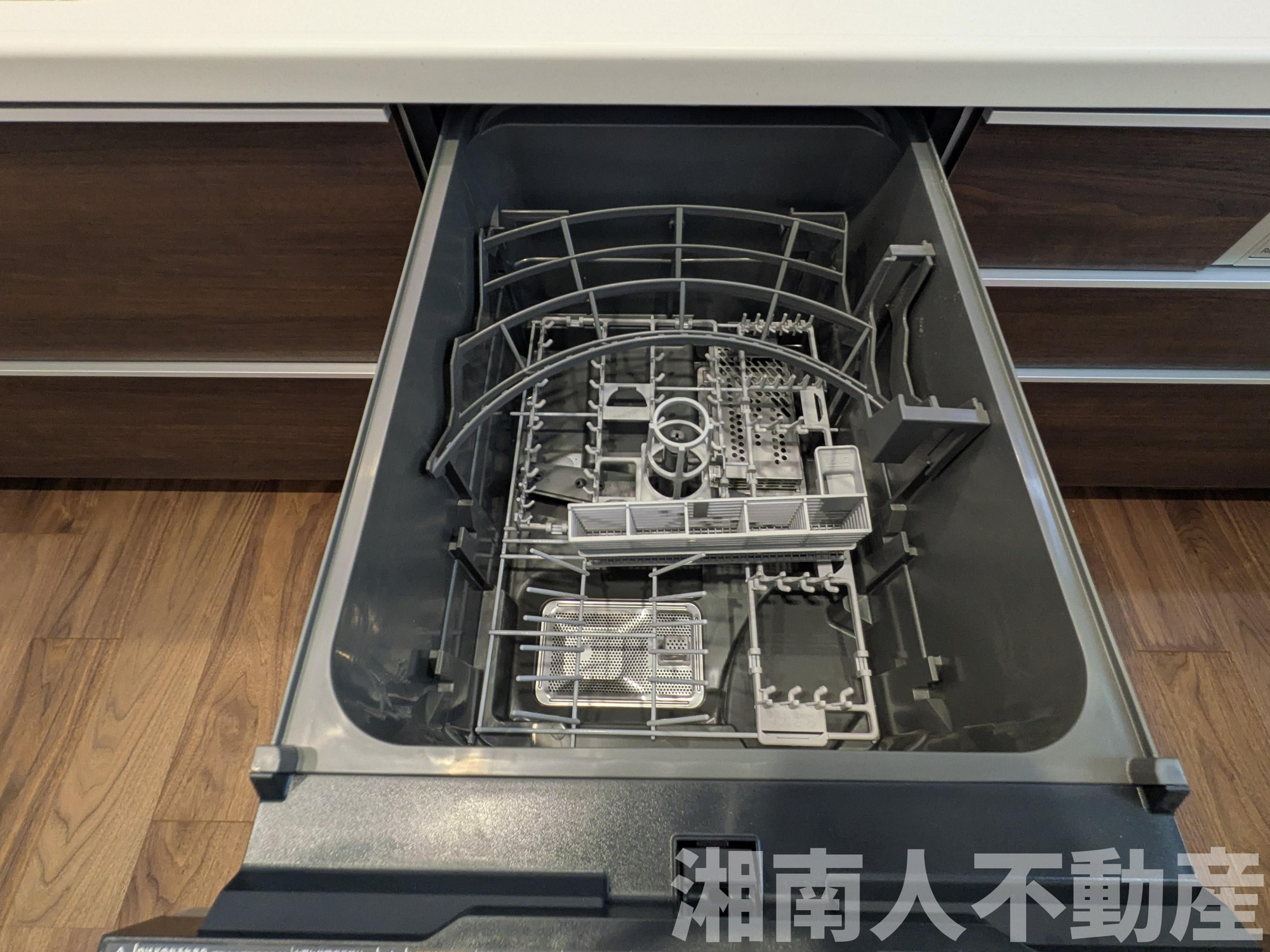 藤沢市辻堂元町２丁目新築戸建て　A号棟のキッチン