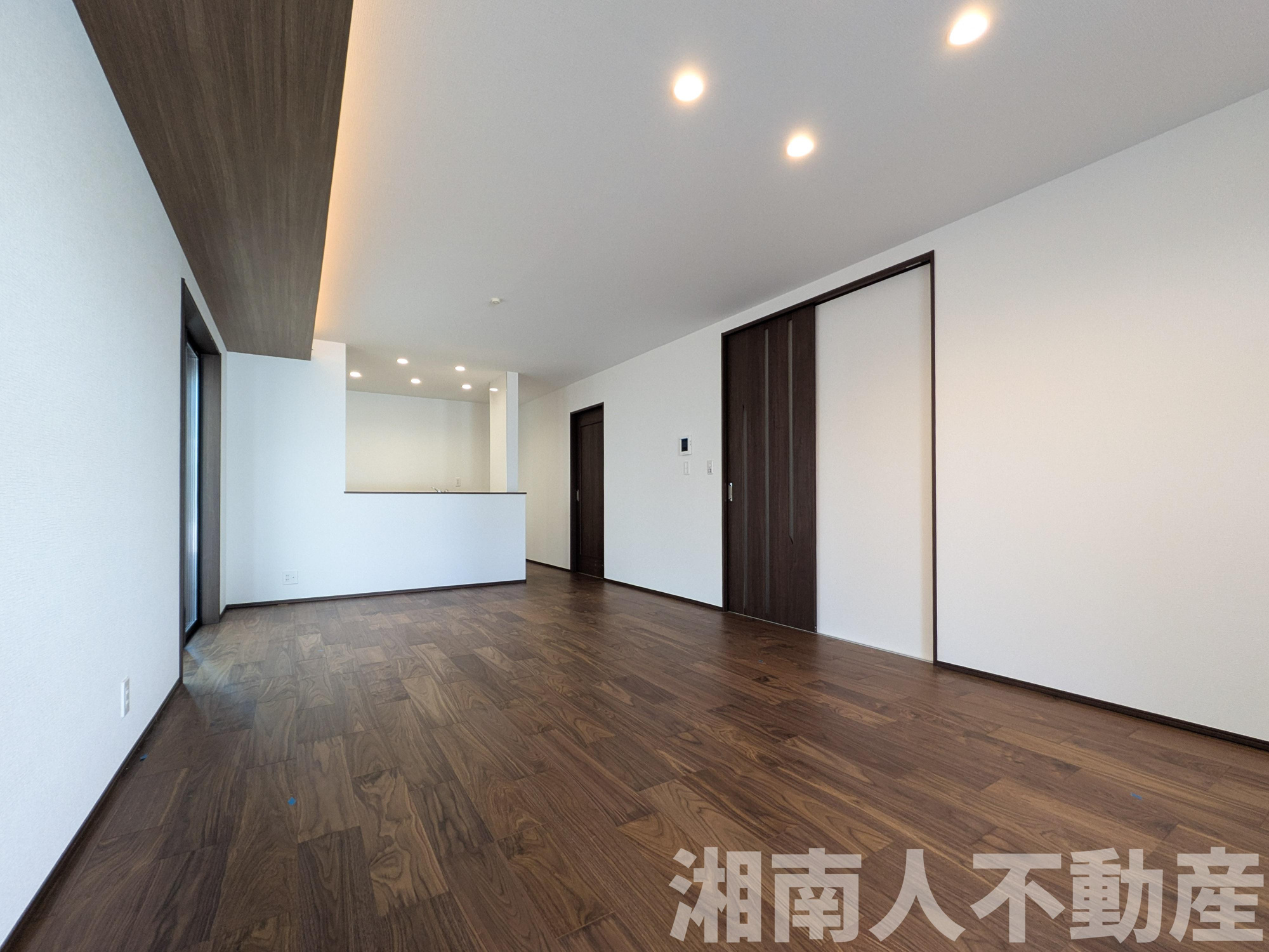 藤沢市辻堂元町２丁目新築戸建て　A号棟の居間・リビング
