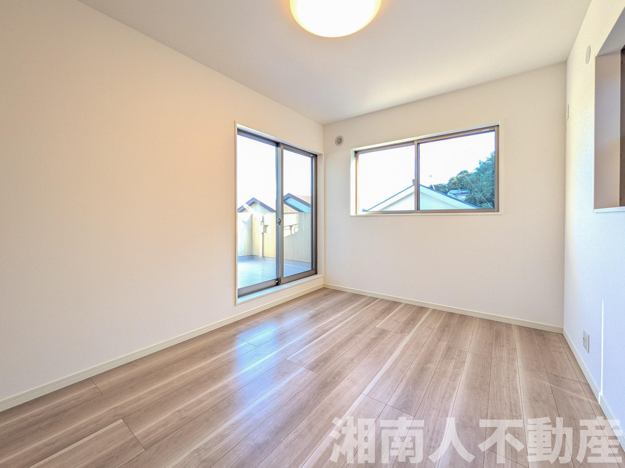 藤沢市白旗4丁目　リフォーム戸建の洋室|きれいな洋室です