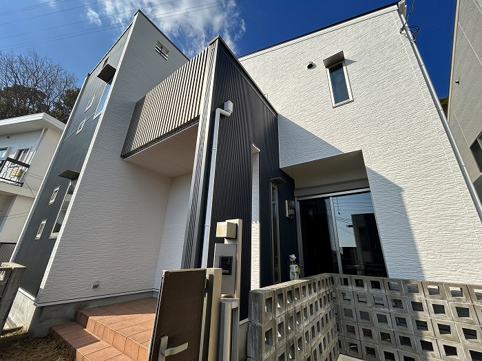 苦楽園四番町中古戸建の外観|きれいな外観です
