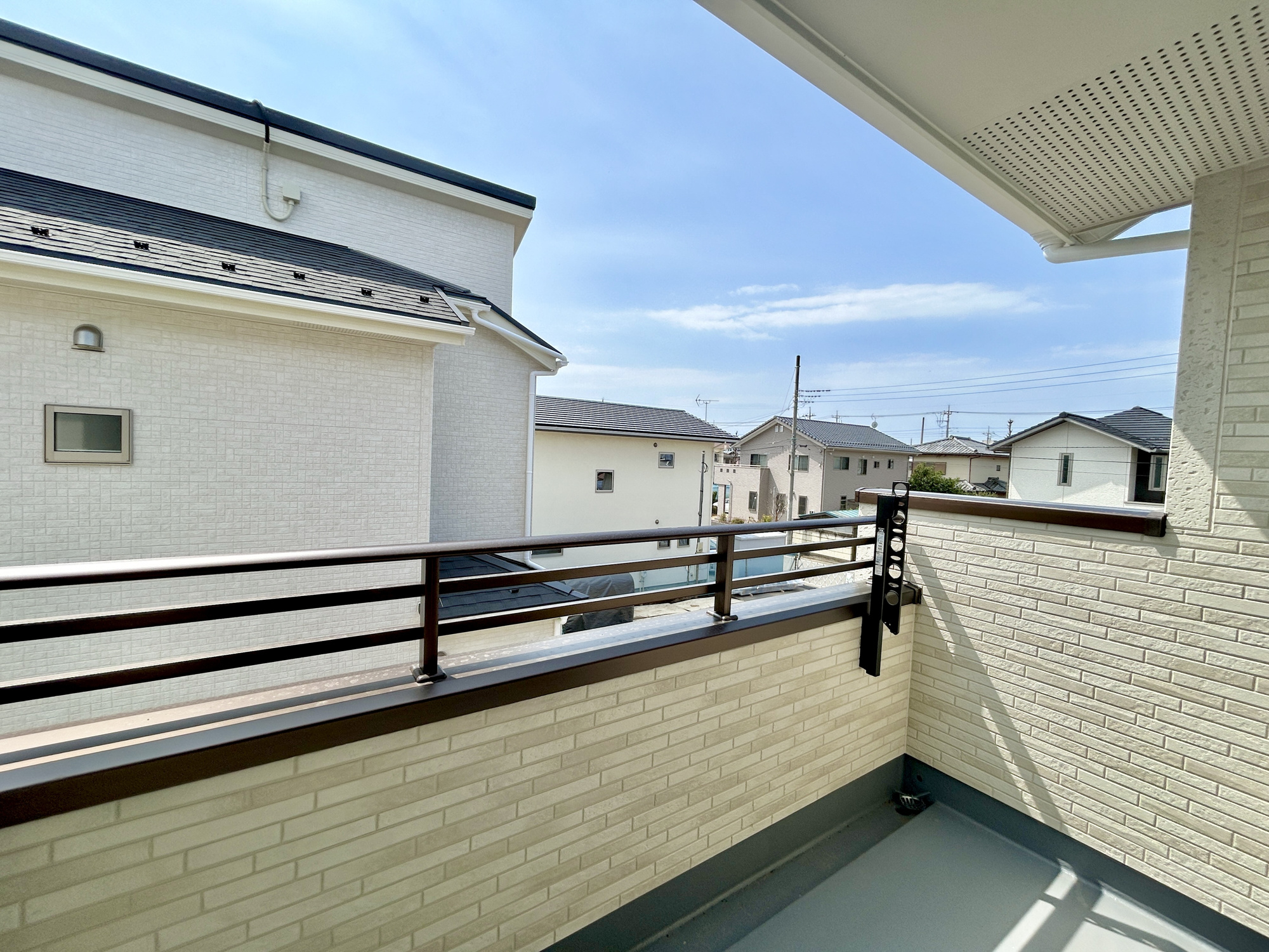 藤岡市藤岡　新築住宅全2棟のバルコニー|同社施工例