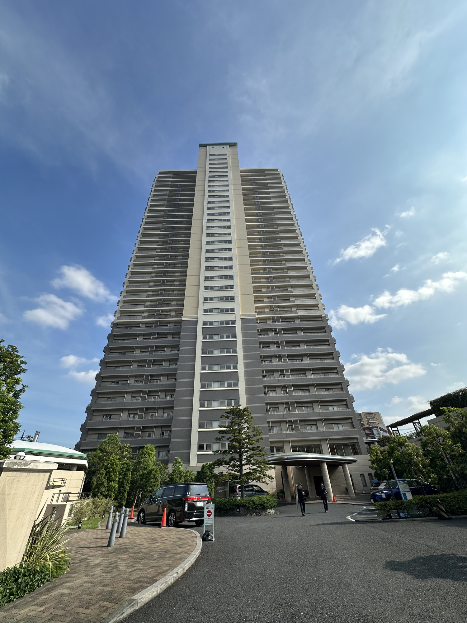 エルザタワー32の外観|落ち着いた雰囲気の外観です