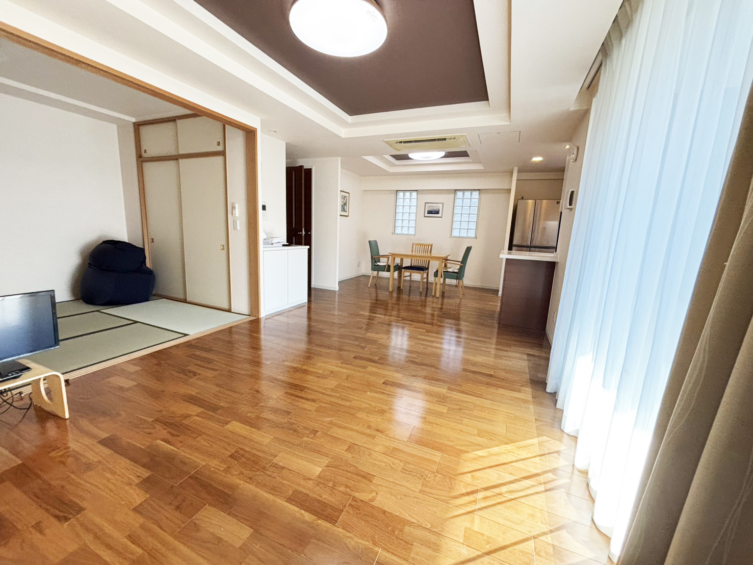 ロジュマン住吉山手の居間・リビング