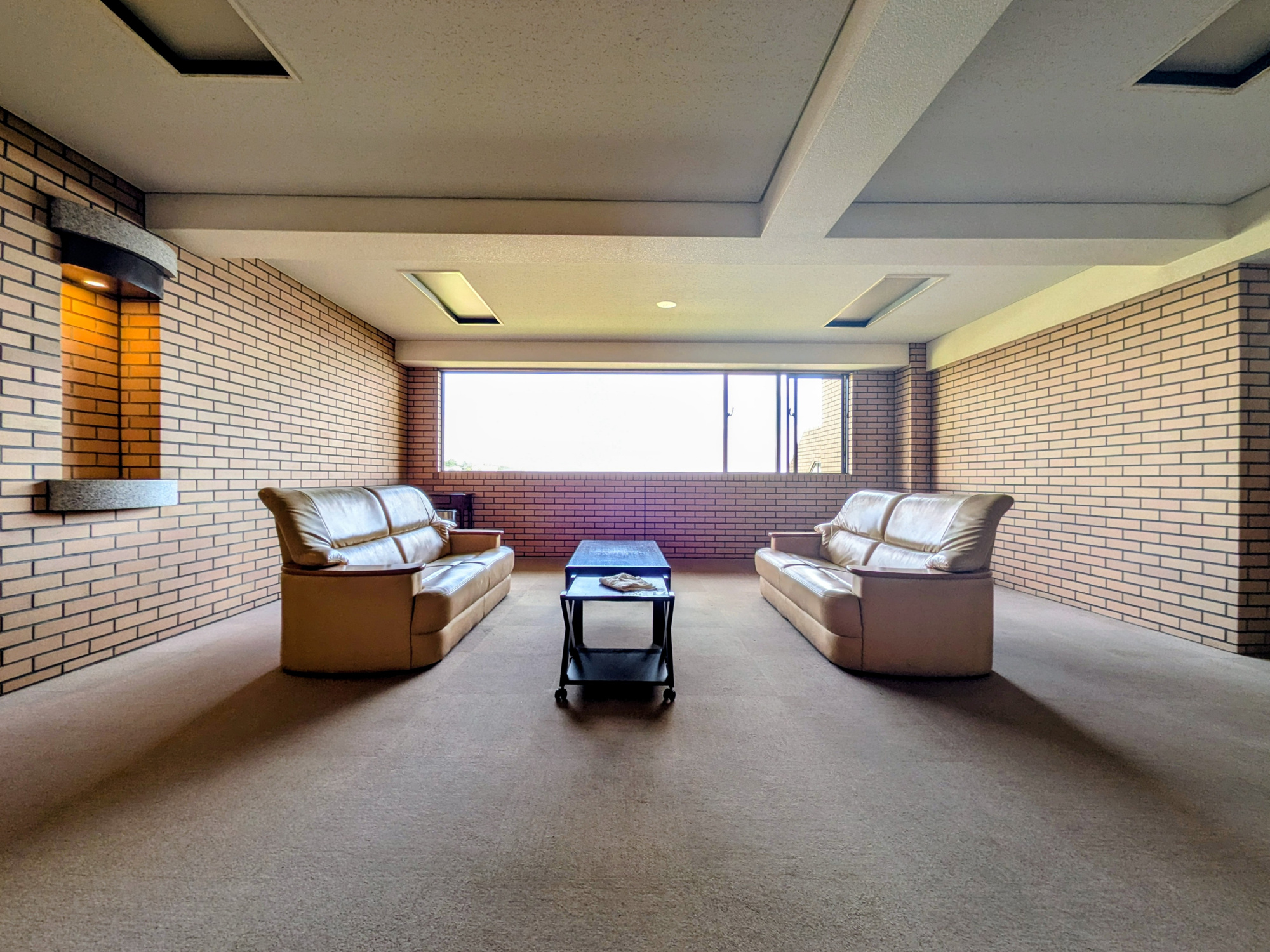 コート芦屋朝日ヶ丘2号棟のその他共用部分|共用部、ソファスペース