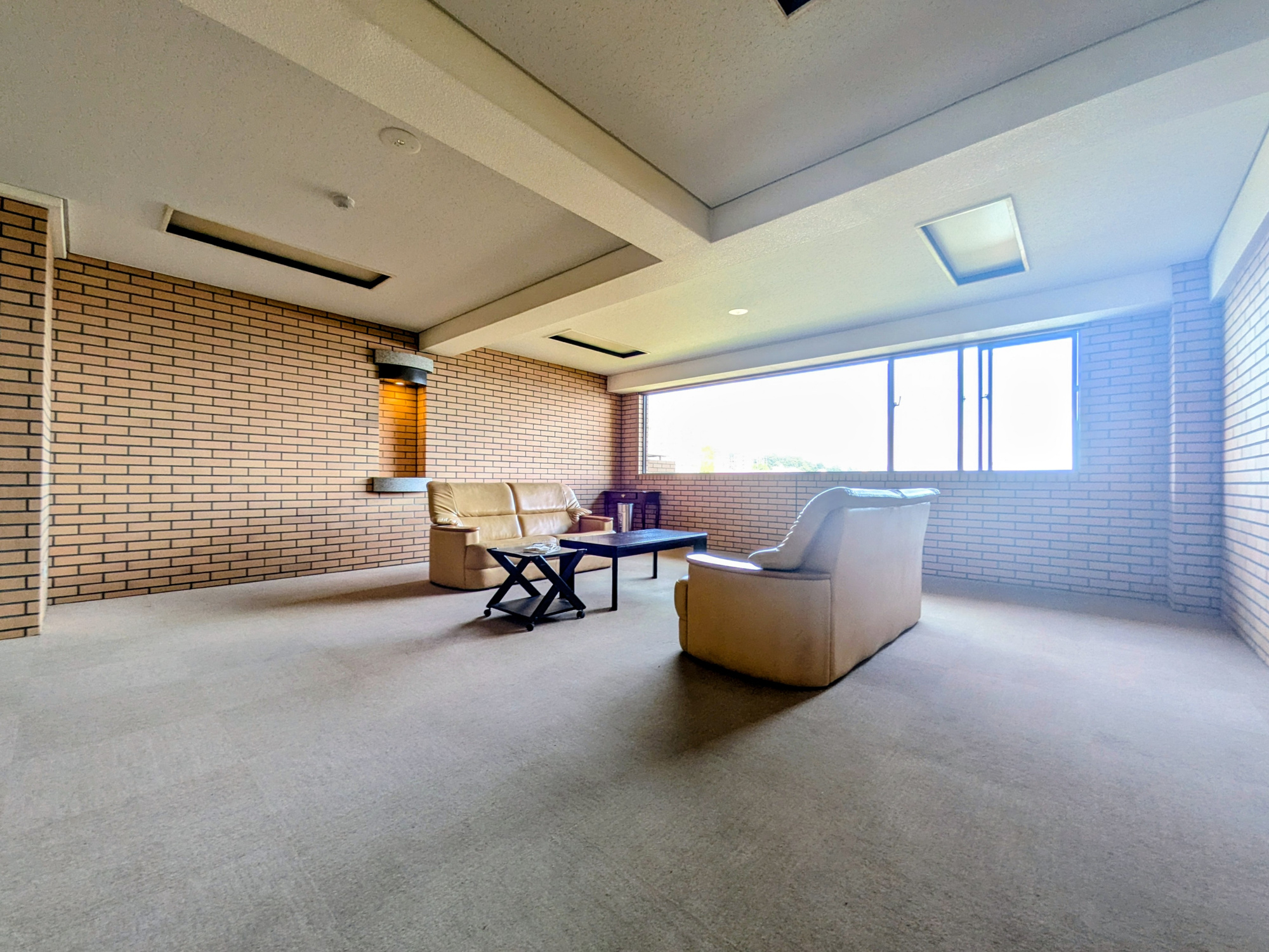 コート芦屋朝日ヶ丘2号棟のその他共用部分|共用部、ソファスペース