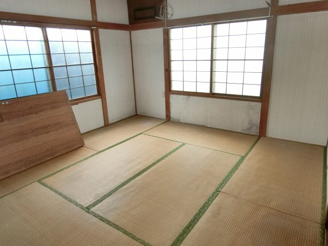登別市栄町3丁目13-26　中古住宅の和室
