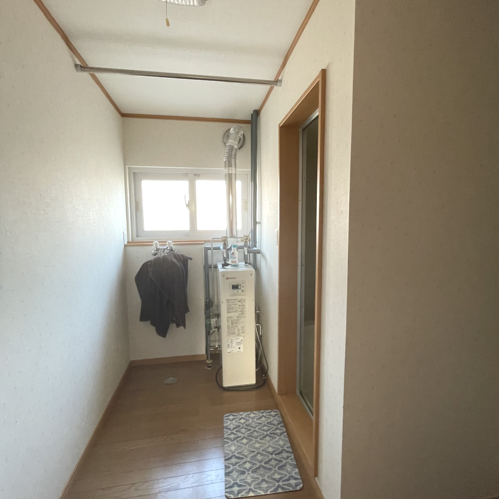 登別市新生町2丁目23-11　店舗付住宅の脱衣所